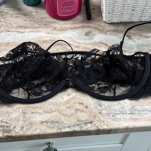 SKIMS Black Lace Bra